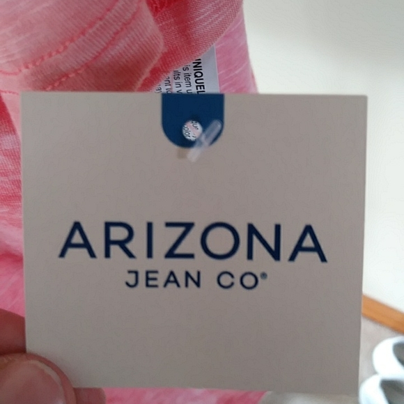 NWT Arizona Tie Dye Short Sleeve Top M Crabapple - Picture 12 of 14